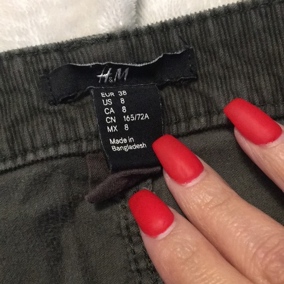 Corduroy dark green skinny pants size 8 - Picture 3 of 5